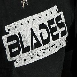 (c) Blades.ch